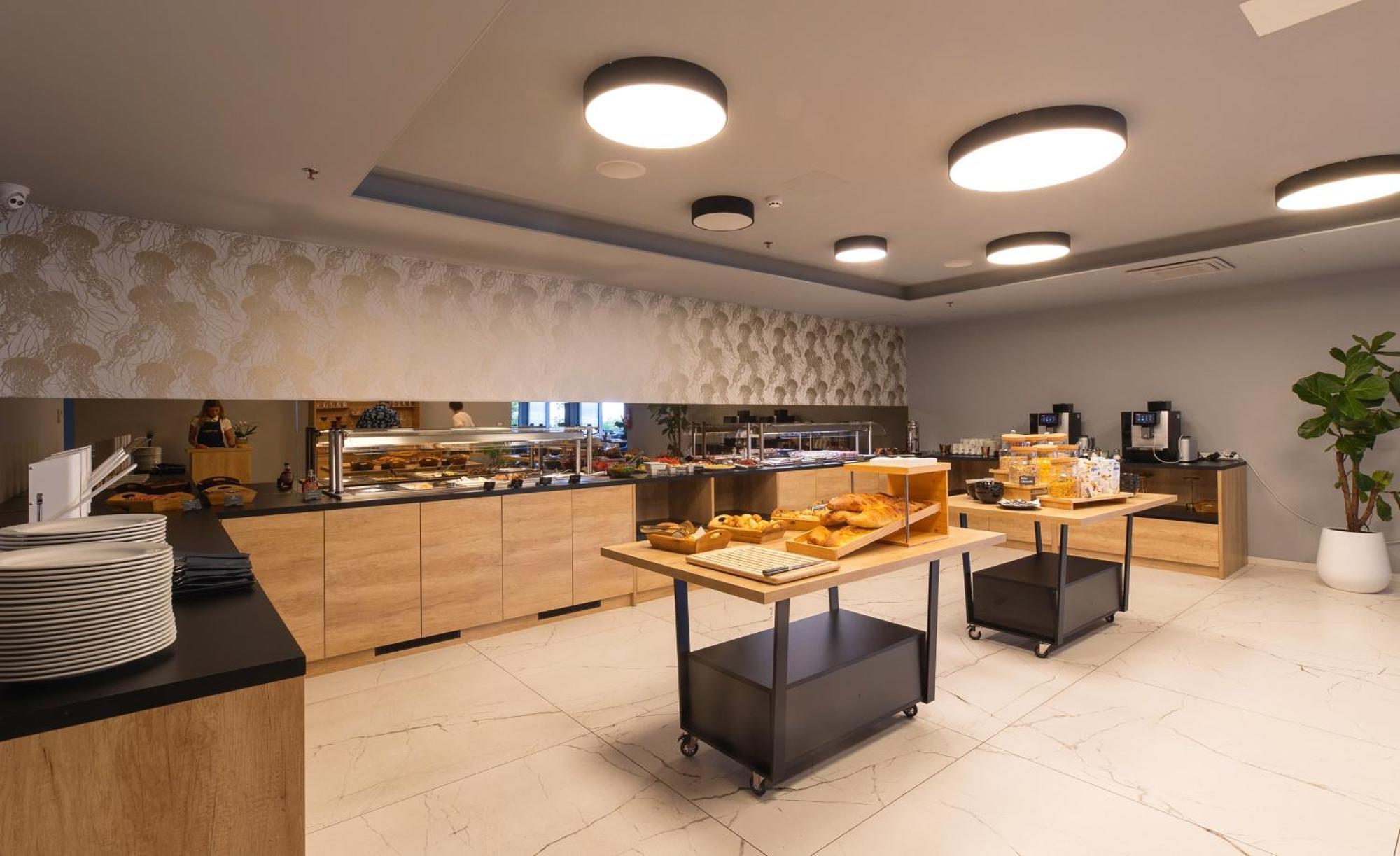 Hotel Saint Hildegard Omis Luaran gambar